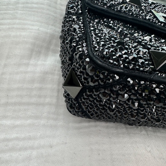 SMALL ROMAN STUD THE SHOULDER BAG AND CHAIN WITH SPARKLING EMBROIDERY - Picture 2 of 13